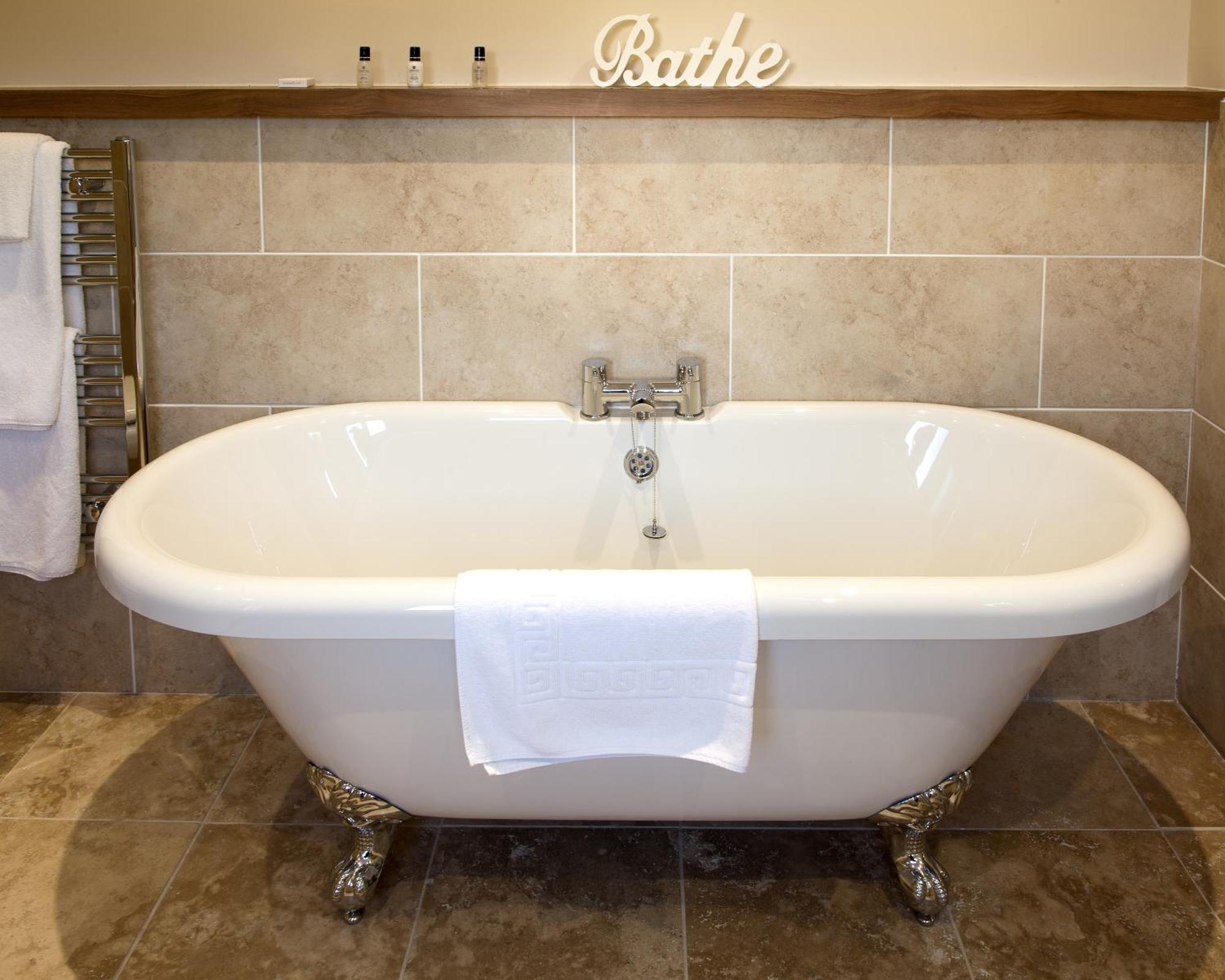 Gwesty'R Emlyn Hotel Нюкасъл Емлин Стая снимка