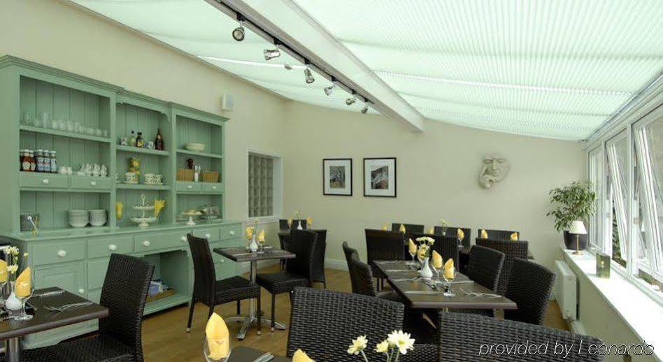 Gwesty'R Emlyn Hotel Нюкасъл Емлин Екстериор снимка
