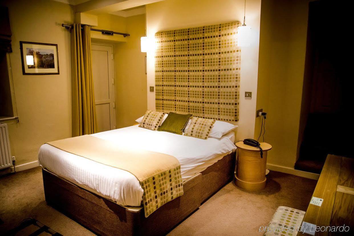 Gwesty'R Emlyn Hotel Нюкасъл Емлин Екстериор снимка
